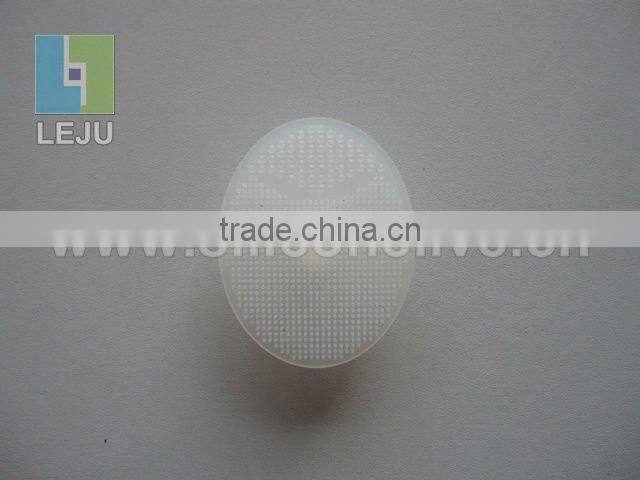 ladies red oval shape silicone facial brush / beauty brush