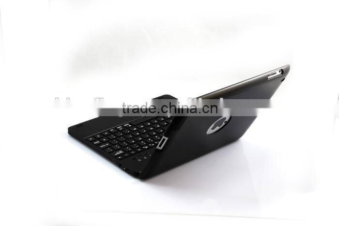 Clamshell wireless Bluetooth keyboard case for iPad234 with 4000mah battery,rechargable folio calmshell Bluetooth keyboard