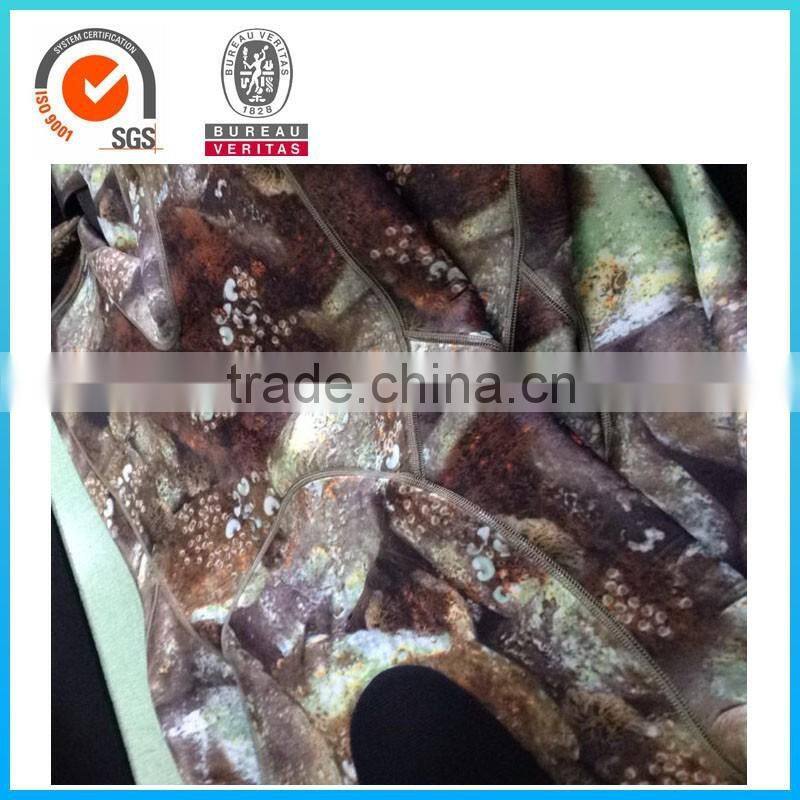 Black shiny neoprene rubber fabric for diving suits
