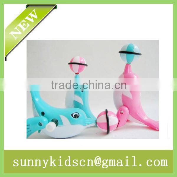 Lovely wind up toy mini wind up toy