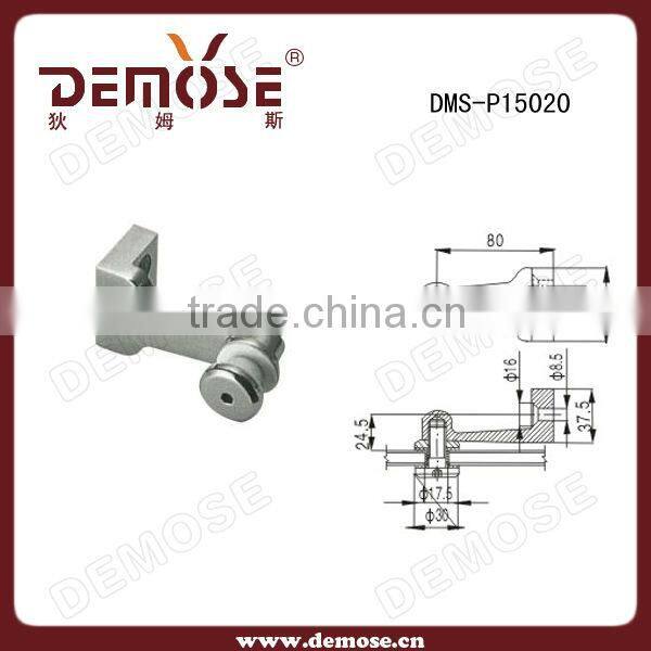 wall fitting glass spider