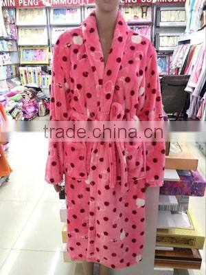 Plastic brushed fleece bathrobe made in China