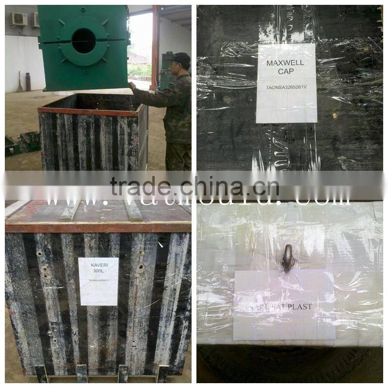 China Alibaba Water filled road safety barrier,plastic road barrier blow mould