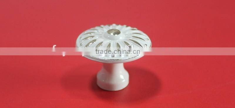 Round Flower Design Zinc Alloy furniture Knobs and Ivory White Cabinet and drawer Knob