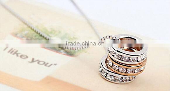 2015 Triple Hoop Pendant Made With Crystal ELEMENTS for Necklace