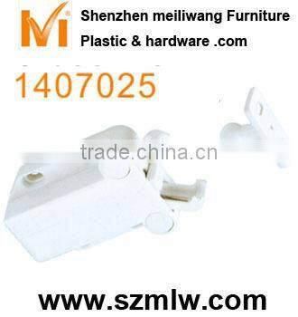 close the door implement