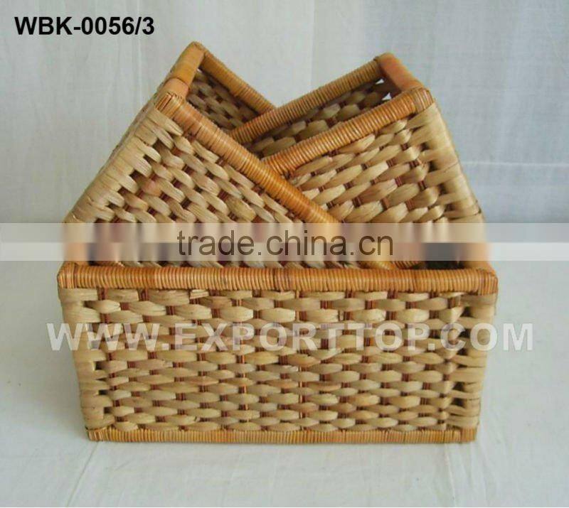 New design of water hyacinth storage baskets (july@etopvietnam.com)