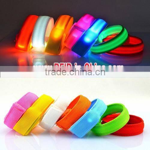 Programmable RFID Wristband with LED Light with low price