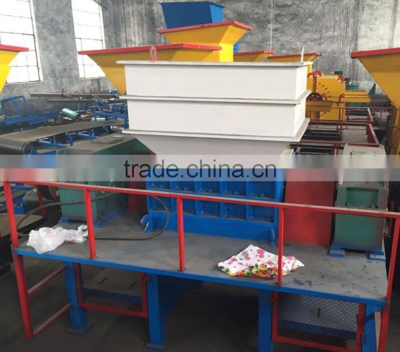 crushing wood plant / timber shredder