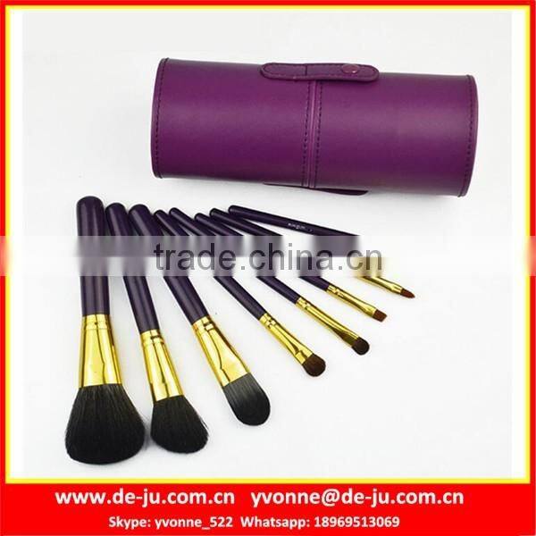 Maroon Face Powder Makeup Brushes