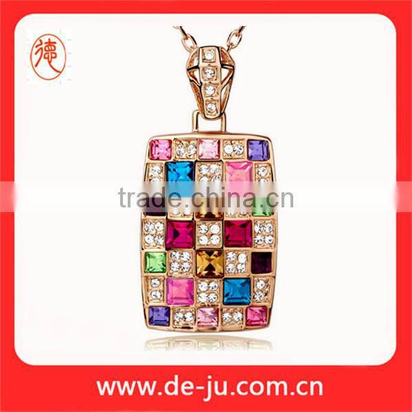 Noble Colorful Queen pendant Necklace