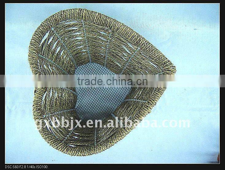 Seagrass wire heart shaped storage decorative waste paper baskets