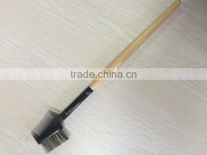 Professional Eye Makeup Brush With plastic comb