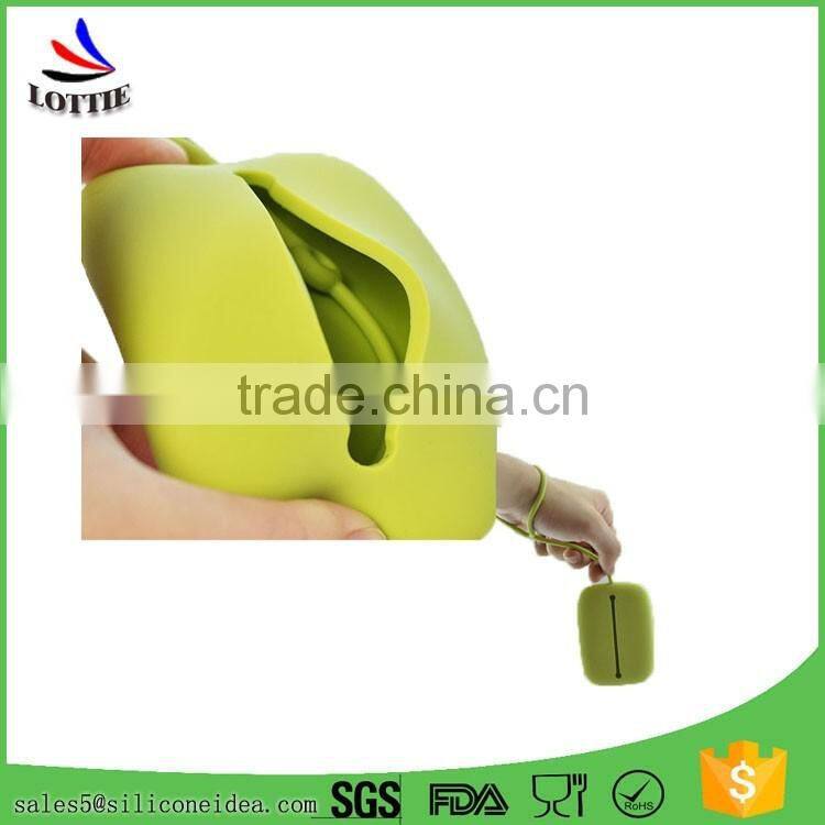 Colorful Portable silicone key holder bag Flexible Hand Strap Silicone Key Bag and Card Case