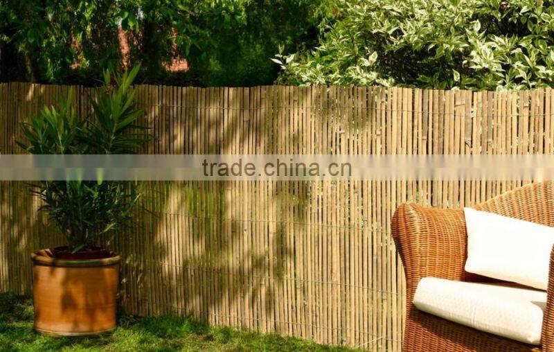 factory high quality split bamboo fences dry rolled natural bamboo poles