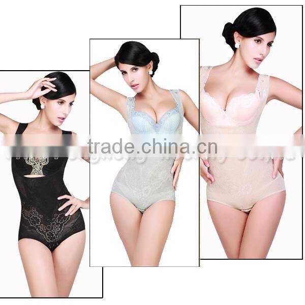 The waist has exquisite jacquard bodyshaper
