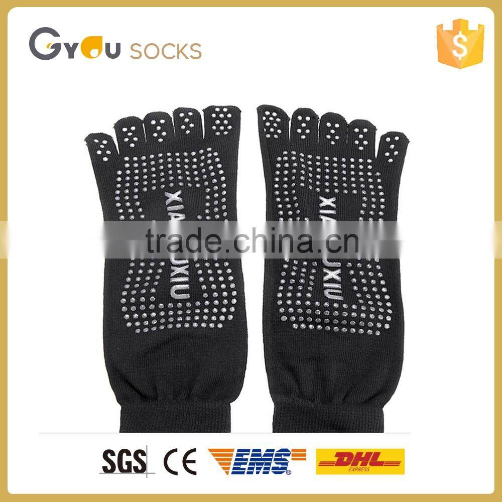 Man's high quality Striped popular toe socks yoga socks