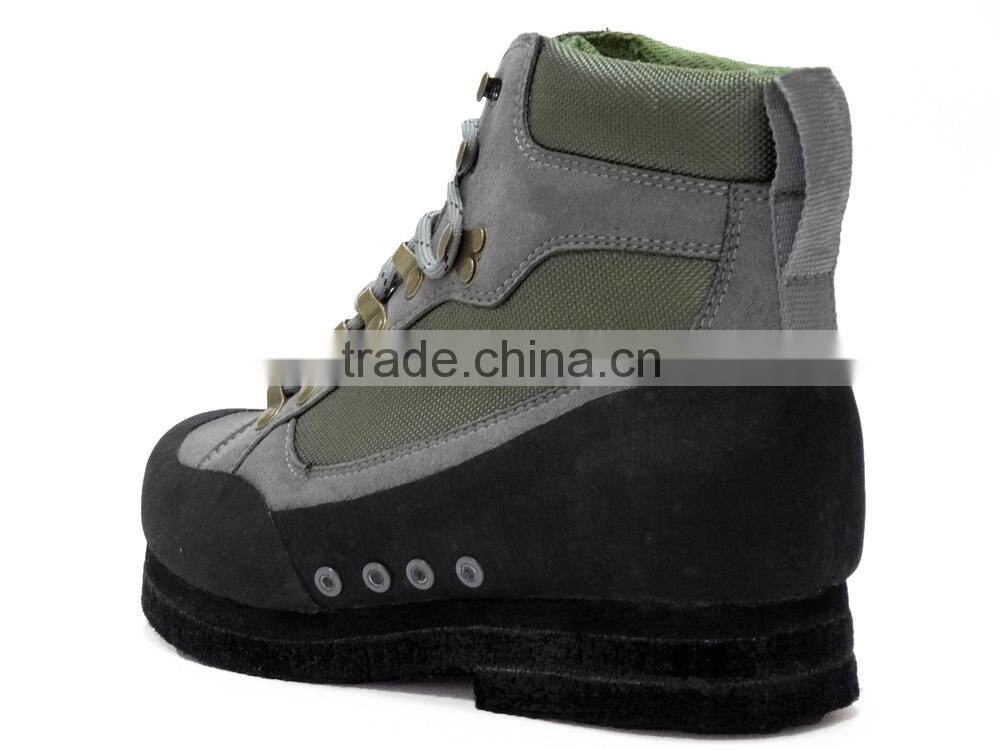 Fishing shoes with special furry cleats sole prevent slippery while rock fishing / fishing equipment