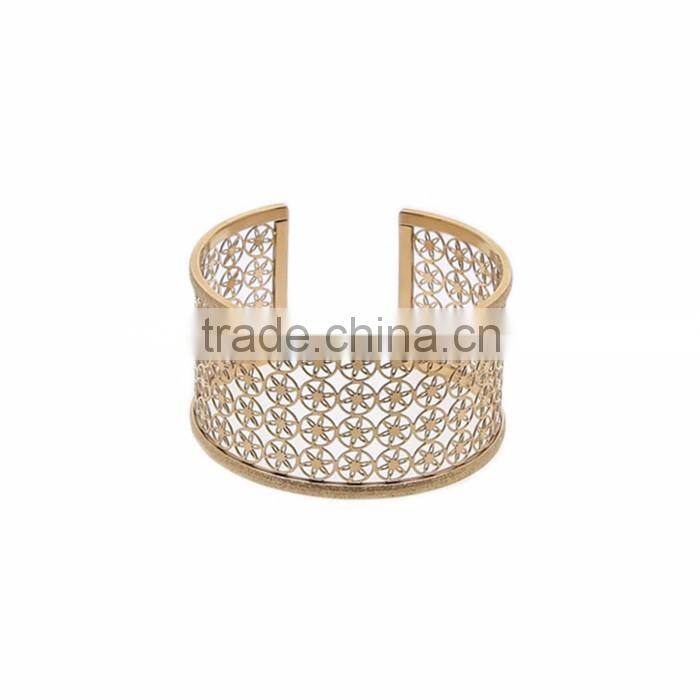 Fashion Designs Hollow Gold Plated Wide C Type China Manufacturer Laser Cut Meshy Sand Blasting Bangles