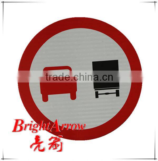 Reflective triangle warning traffic signs