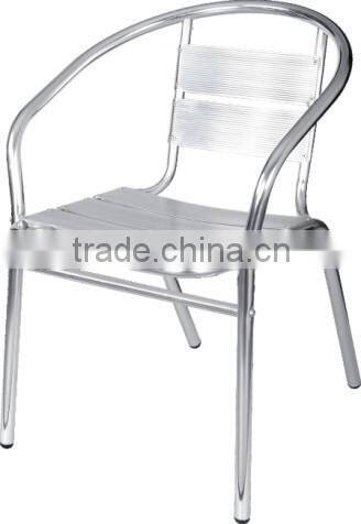 useful bistro set(table n chair)