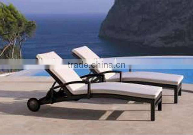 all weather wicker rattan pool lounger