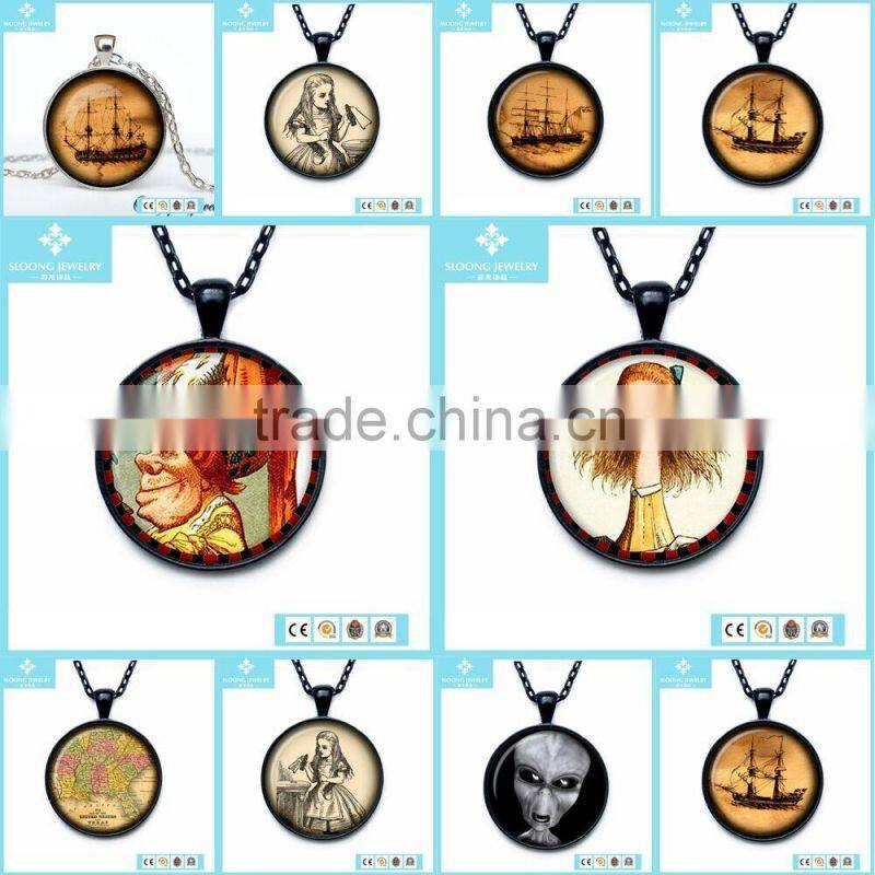 925 Silver Black Plated Glass Pendant with Carrot