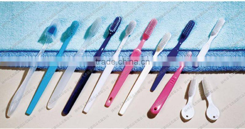 Wholesale pp material travel disposable toothbrush with cap for hotel