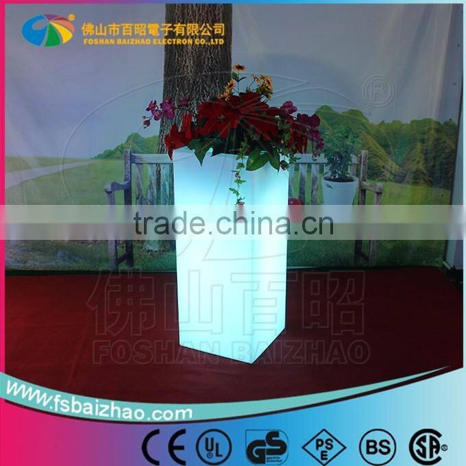 illuminated led plastic lighted planter pots