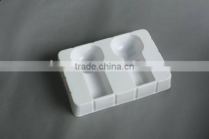 Vacuum disposable plastic tray for hardware