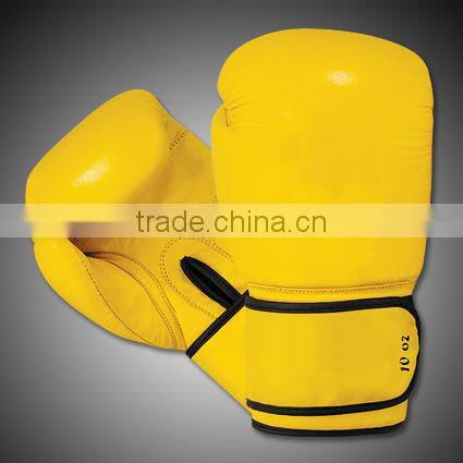 Professional boxing gloves