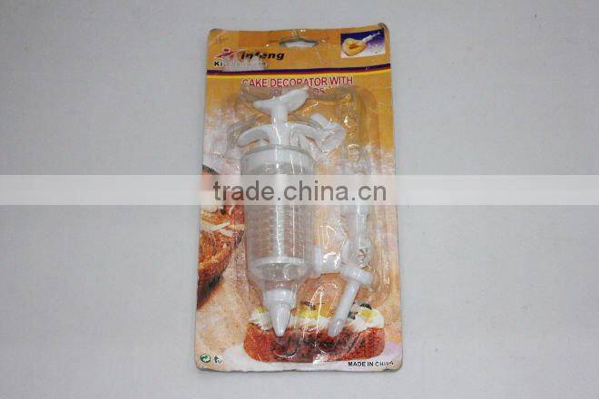 VALUE ADDED!!! 8 IN 1 DELUXE CAKE DECORATOR SET