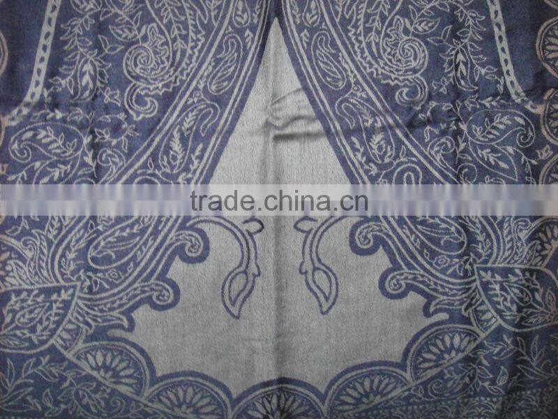 2017 New Fashion jacquard classical paisley floral viscose pashmina shawl