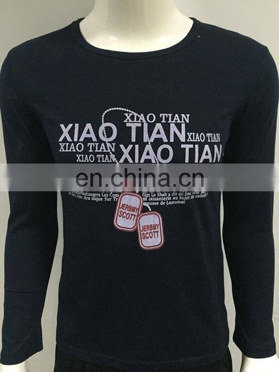2017 Men's good designed black o-neck long sleeve t-shirt with front printing