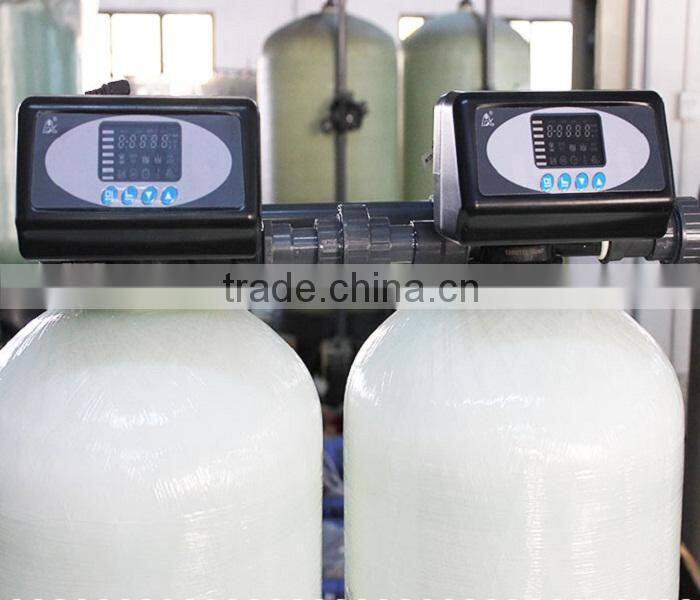 Mixed bed system ion exchange column for ultrapure water