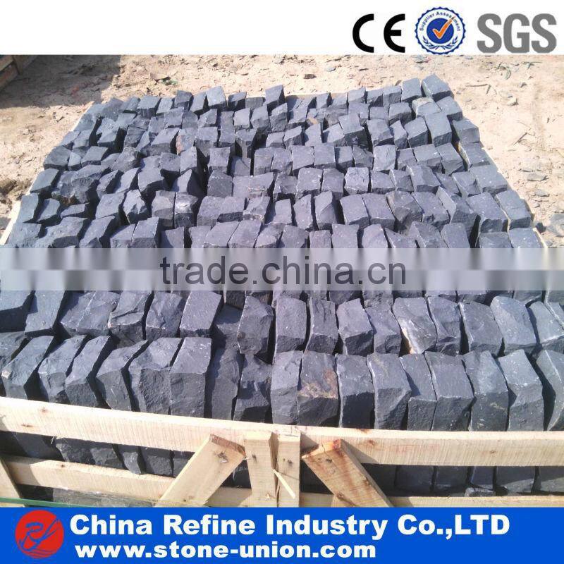 Gray White Andesite Cubes