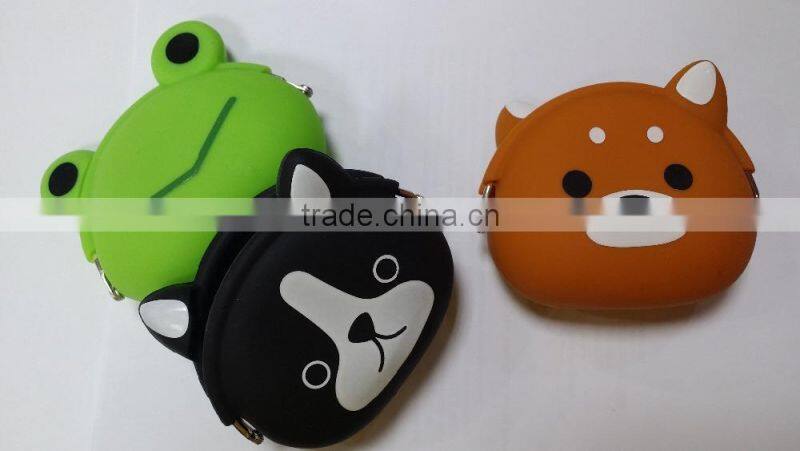 RoHS certified made in Taiwan Customized branded silicone rubber pouch coin bags for daily use
