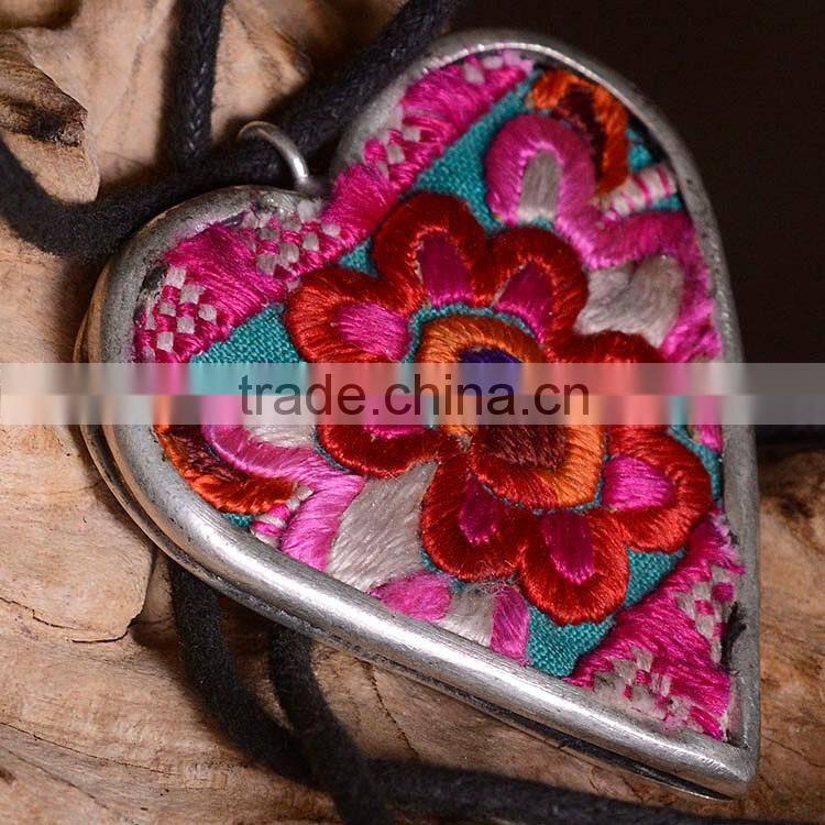 Factory low price heart shape pendant necklace jewelry