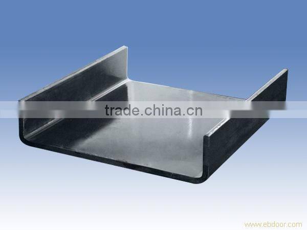 Car girder with U profile steel