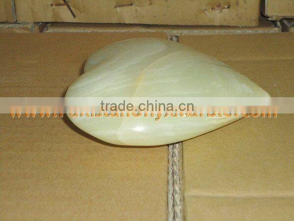POPULAR STYLE Pakistan Supplier NATURAL COLOR ONYX HEARTS HANDICRAFTS