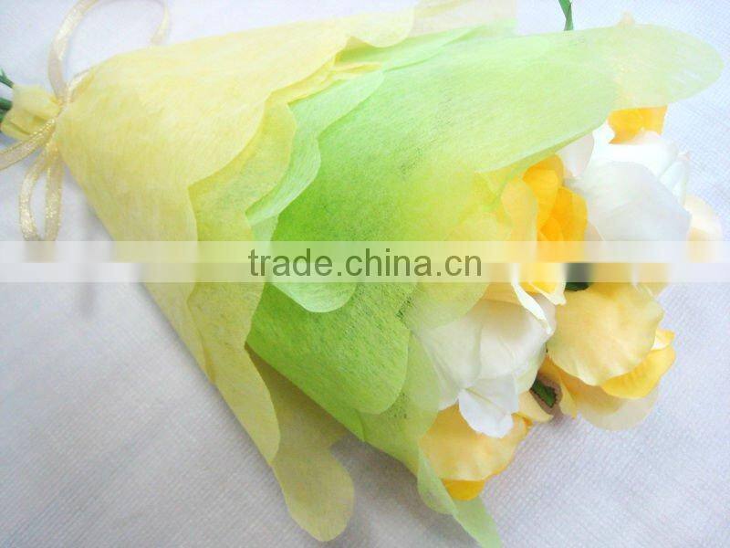 Golden Long fiber non woven fabric for flower arrangement