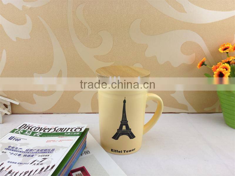 color glazed ceramic souvenir mug with bamboowood lid