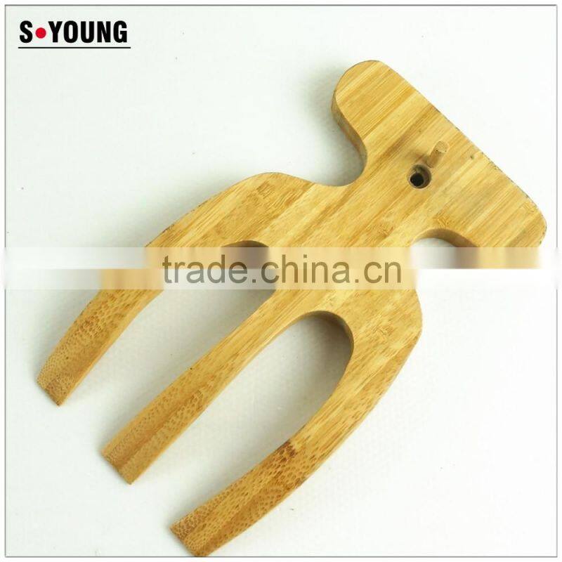 22030 wooden salad hands