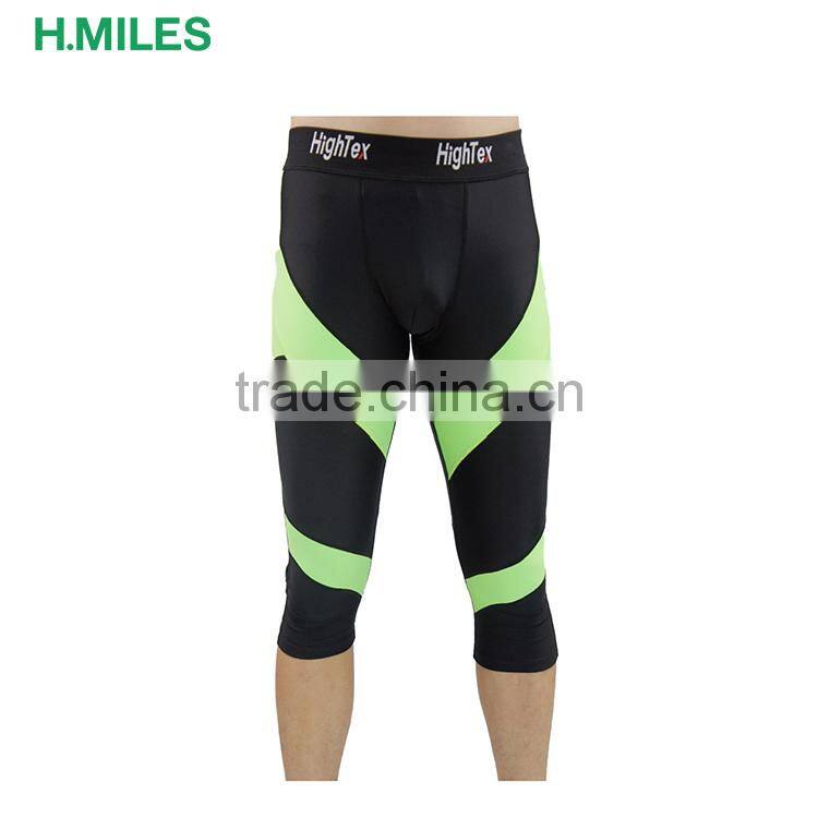 2017 Half length compression men sports leggings tight pants