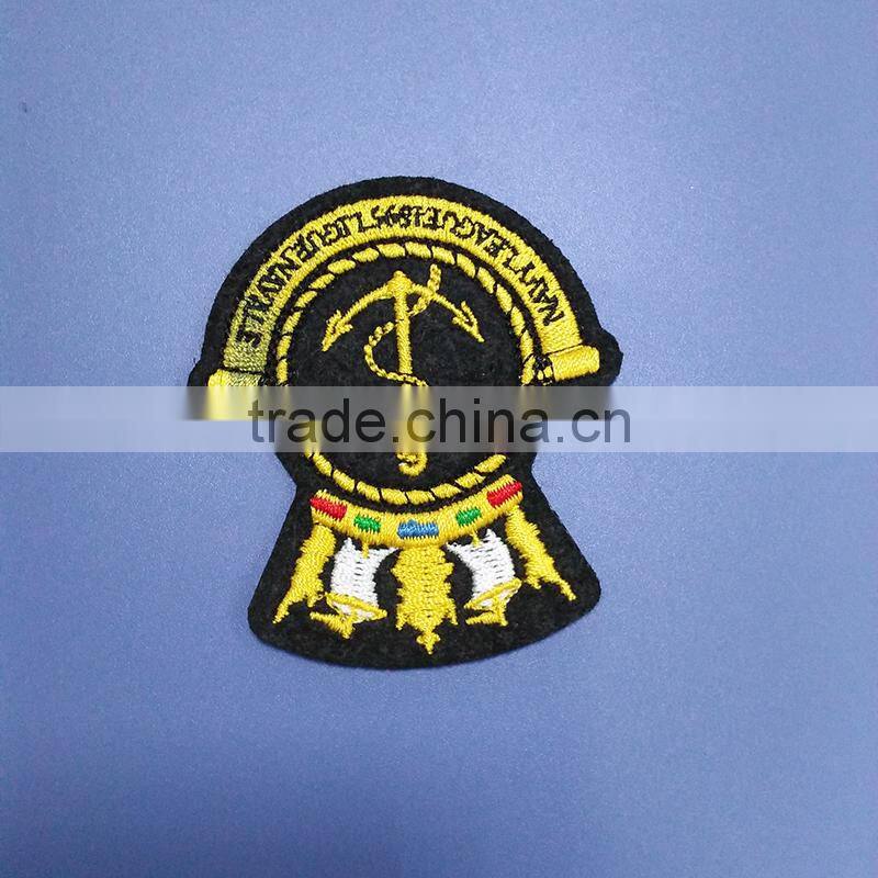 16 Pcs Iron On Embroidered Motif Applique Glitter Sequin Decoration Patches Sew on Patch clothing