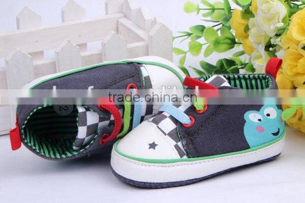spring 3 colors slip-on printed frog baby walking shoes
