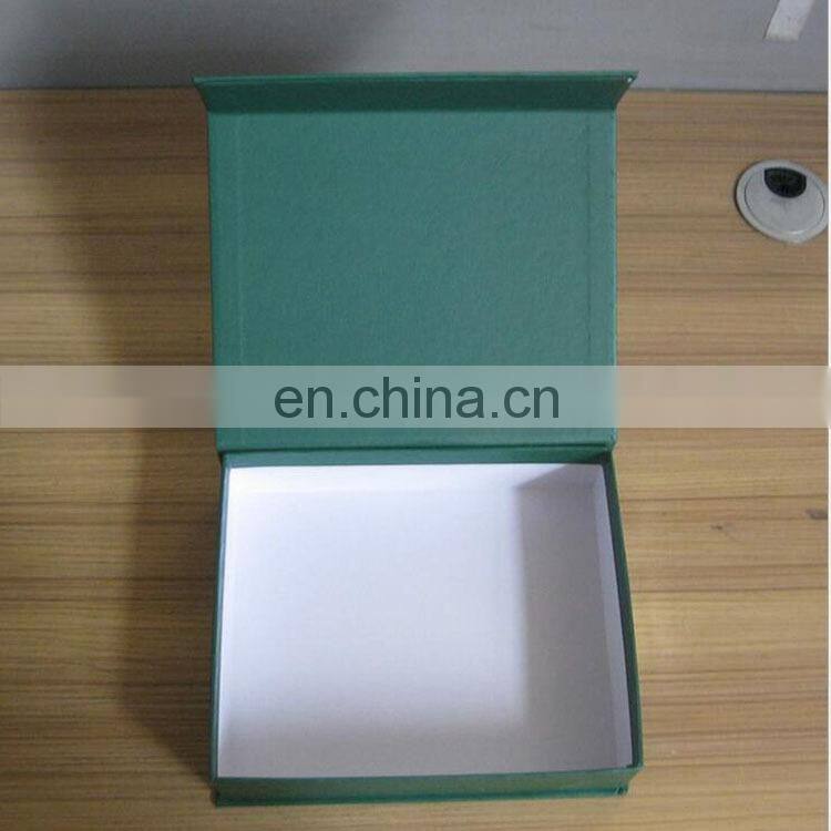 Trusted factory supplier customized green magnetic cardboard box,hardcover gift paper box