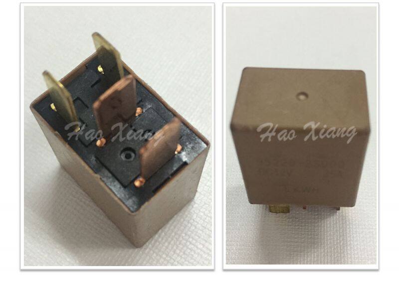 Top Quality Auto Clutch Fan Relay 95220-25000