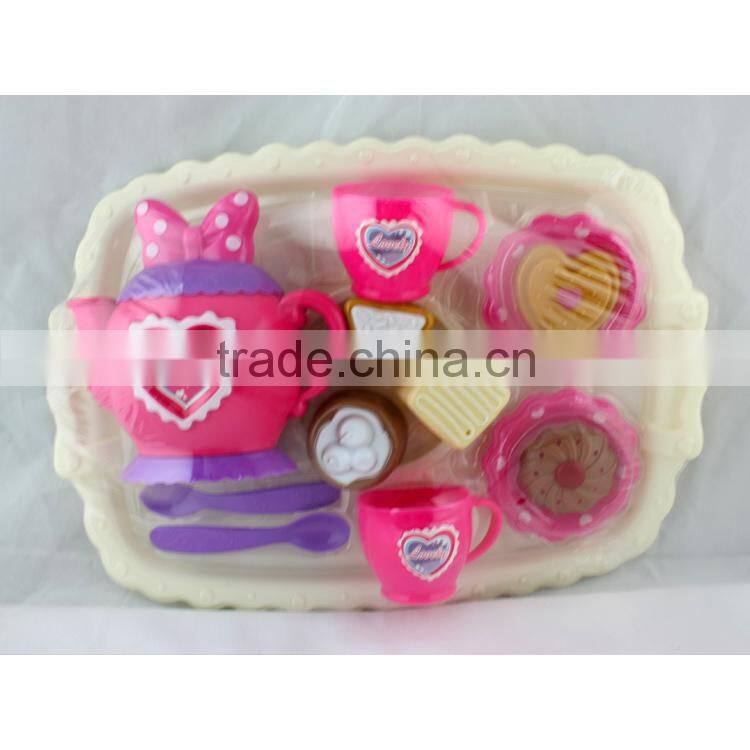 Hot selling plastic teapot & cups set toy for play
