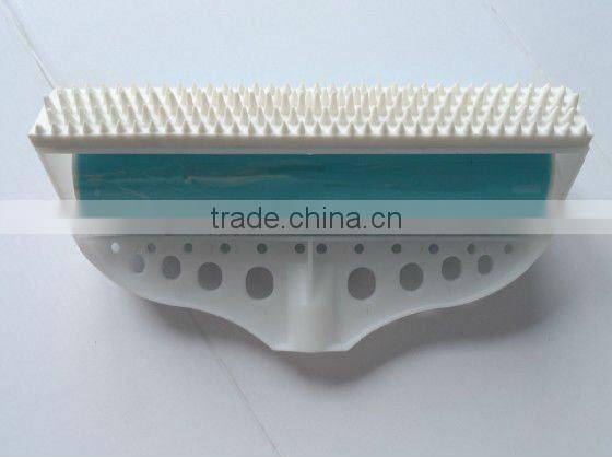 sticky lint roller with brush